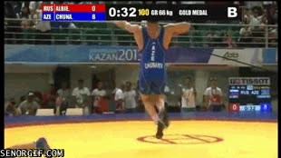 vacilar,lucha libre,despues,pelea,victoria,baile,ridiculo