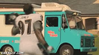 futbol americano,jugador,furgoneta de los helados,correr