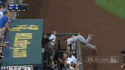 twins,baseball,trevor plouffe,voltereta,al aire,out