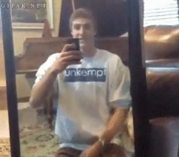 camara,espejo,pasar la mano delante,magia,fail