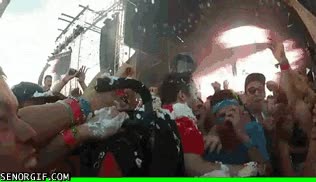 tartas,concierto,steve aoki,cubierto