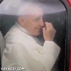 papa francisco,fail,dedos,naris,mocos,comer