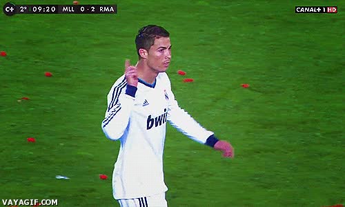 oídos sordos,blabla,cr7,expresión,reacción,novia,cortar,dejar