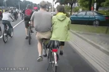 pareja,pedalear,compenetraci&oacute;n,bicicleta