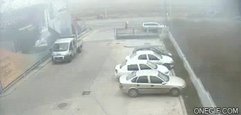 Coche,Freno,Mano,Accidente,Por los pelos,Por poco,Aparcar