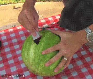 sandia,comida,señora,vomitar,plato,cara,taladro