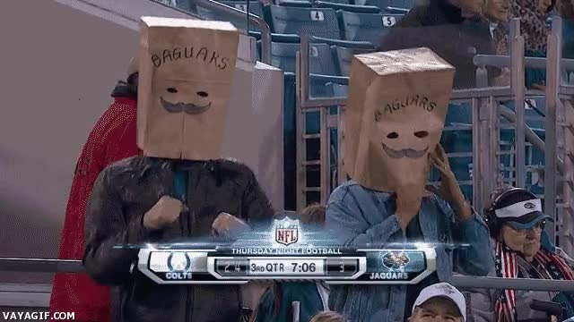 escaqueo,victoria,bolsa,cara,baile,futbol americano,escaquear,papel,tapar,baguars