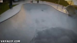 drone,dron,camara voladora,patinador,skater,skate park