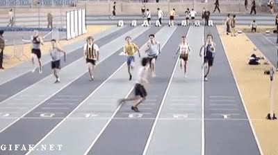 carrera,100 metros lisos,empanado,en medio,entorpecer,cruzar