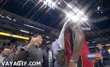 lebron james,saludar,saludo,ignorar al blanco,miami heat,basket
