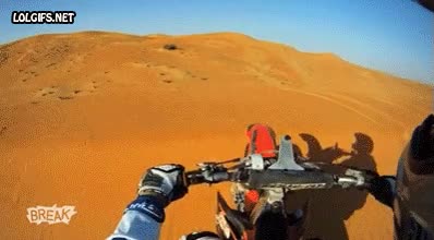 Ya es mala suerte.Desierto,Moto,Accidente,Cross,Arena,Choque,Salto,Fail