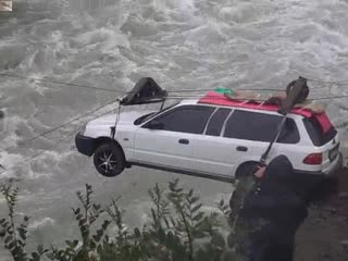 coche,cuerdas,cables,tirolina,puente,siberia