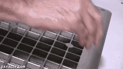 cortau&ntilde;as,volar,u&ntilde;as,recoger,cortar