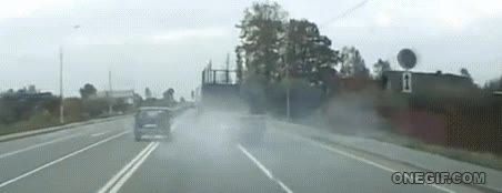 Maniobra,Freno,Cami&oacute;n,Salvo,Por poco,Coche,Esquivar