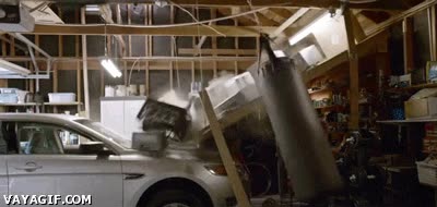 Enlace a Voy a grabar en vídeo el gran poder destructivo de mis patadas contra este saco... 