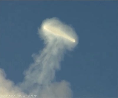 aro,nubes,cielo,wtf,&iquest;ovni?,humo