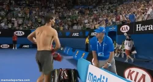 vacilada,troll,nadal,torneo de tenis,tirar,camiseta,australian open,publico