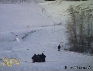 nieve,esqu&iacute;,sofa,personas,bajar,sofa con esquis,ski,fail