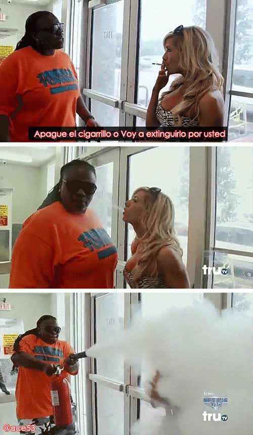 fumar,molestar,extintor,apagar,prohibido,rubia,pija,cigarro,bien le está