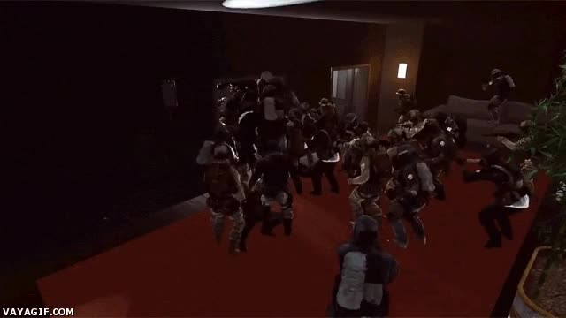 ascensor,frikis,tiempo libre,Battlefield,llenar