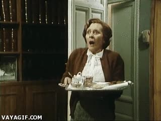 exagerada,sobreactuacion,tirar,bandeja,domingo,madrugar,madre