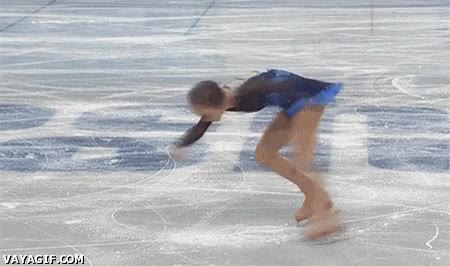 Increíble acrobacia en los juegos olímpicos de invierno sochi,patinaje sobre hielo,increíble,acrobacia,juegos olímpicos,rusia,actualidad,patinadora,vaya mareo