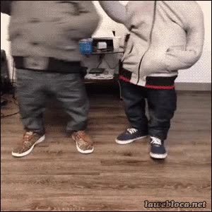 bailar,enanos,baile,truco,vestimenta,enga&ntilde;o