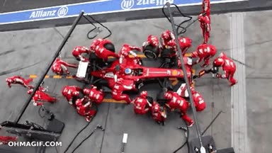 rapido,ferrari,F1,pits,pit-stop,mecanicos,velocidad