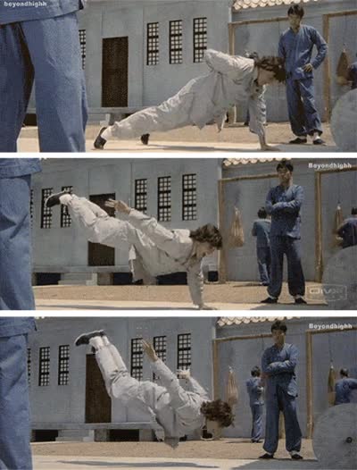 flexiones,levitar,mano,asi&aacute;ticos,carcel,entrenar