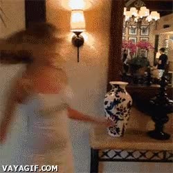 pisar,bad luck brian,novia,tirar,girar,vueltas,atropello,mu&ntilde;eco mas falso que las promesas del gobierno