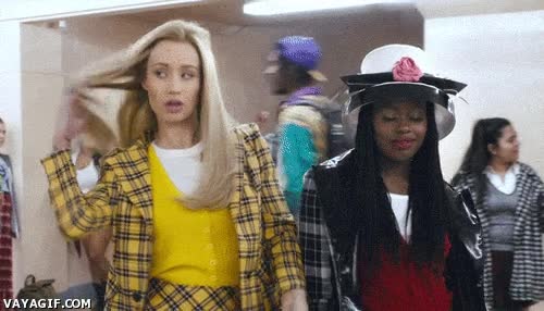 chica,pelo,rubia,creida,tipico movimiento de rubia