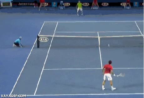 casi incre&iacute;ble,reflejo,tenis,tenistas,pelota,recogepelotas,ninja