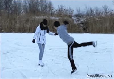 chica,resbalar,impresionar,hielo,patinar,fail,caerse,ostiazo,patinaje