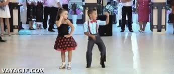 deja que te ense&ntilde;e,mira y aprende,novata,as&iacute; se hace,bailar