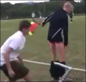Deporte,F&uacute;tbol,Broma,Troll,Short,Quitar,Linier,Bajar,Pantalones