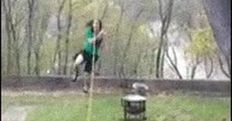 Vaya Gif Jugar Con Lianas Es Muy Divertido Si Eres Tarzan Sino