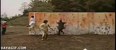 chocar,fail,gacela thompson,mitico,humor amarillo,pared,resbalar