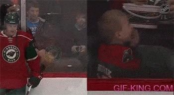 jugador,saludar,ni&ntilde;o,hockey sobre hielo,emocionado