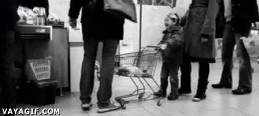 carrito,golpes,rodilla,leche,bañar,por encima,troll