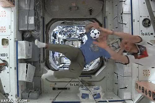 mundial,estacion espacial internacional,portero,chilena,parada,sin gravedad
