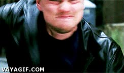 leonardo dicaprio,pisar,lego,llorar,rabia,nadie en casa