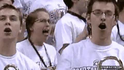 chica,saxofon,banda,hacer el tonto,poner caras