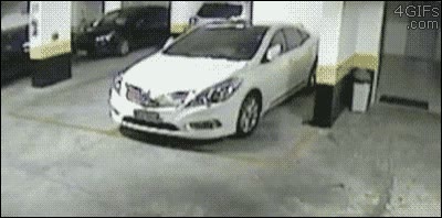 coche,garage,aparcao,aparcar,choque,accidente