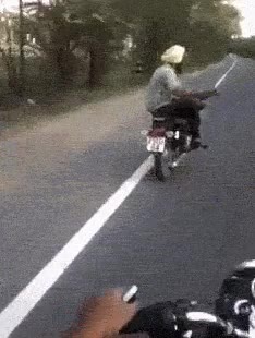 Circular,Moto,Like aboss,Volante,Manos libres,Manillar,Carretera,Motorista,Mira mam&aacute; sin manos