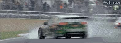 derrape,drifting,por error,accidente,carrera,coche,control maxio