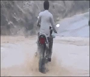 aquaman,agua,inundación,motocicleta,moto