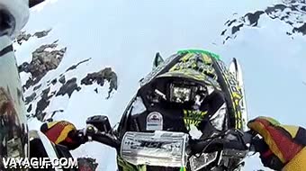 moto de nieve,saltar,pedazo de salto,primera persona,vista subjetiva