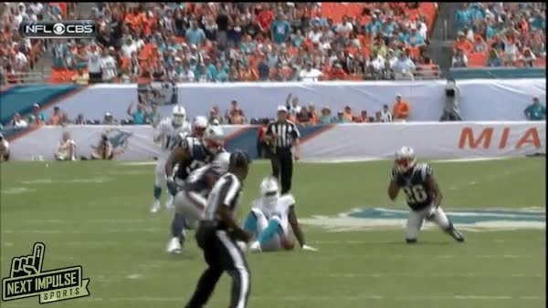 tuvo que volar durante mucho rato,futbol americano,bota,zapatilla,salir volando,tardar en caer