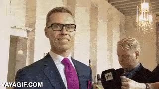 Alexander Stubb,finlandia,sonreir,cara seria,dos caras,la falsedad de la pol&iacute;tica,careto