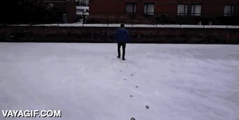 hielo,romperse,frio,agua,romper,pisar,con cuidado